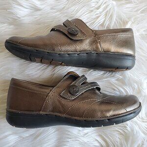 Clarks Unstructured Women's Bronze Leather Loafers Slip On Shoe SZ 8